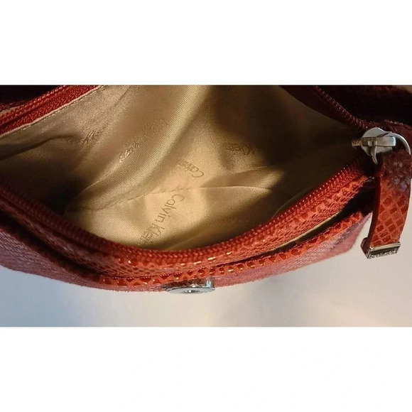 CALVIN KLEIN WOMENS BRICK RED CROSSBODY BAG CLUTCH PHONE POCKET PURSE NEW - Picture 9 of 9